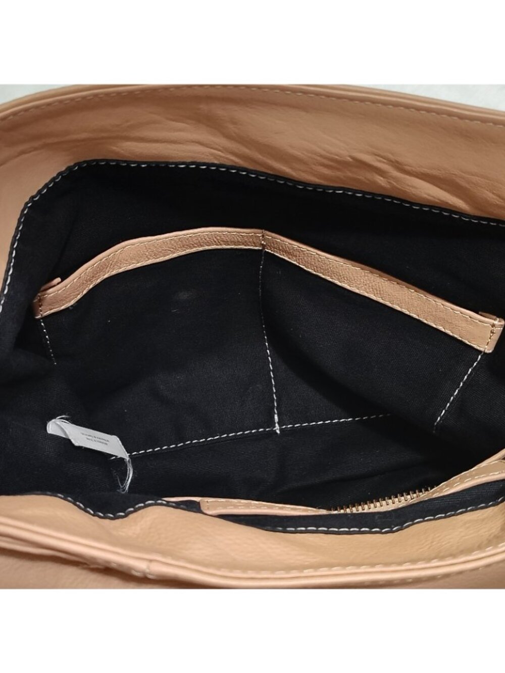Wanderers Travel Co The Bondi Backpack Full Grain Leather Blush Magnetic Closure - Picture 5 of 16